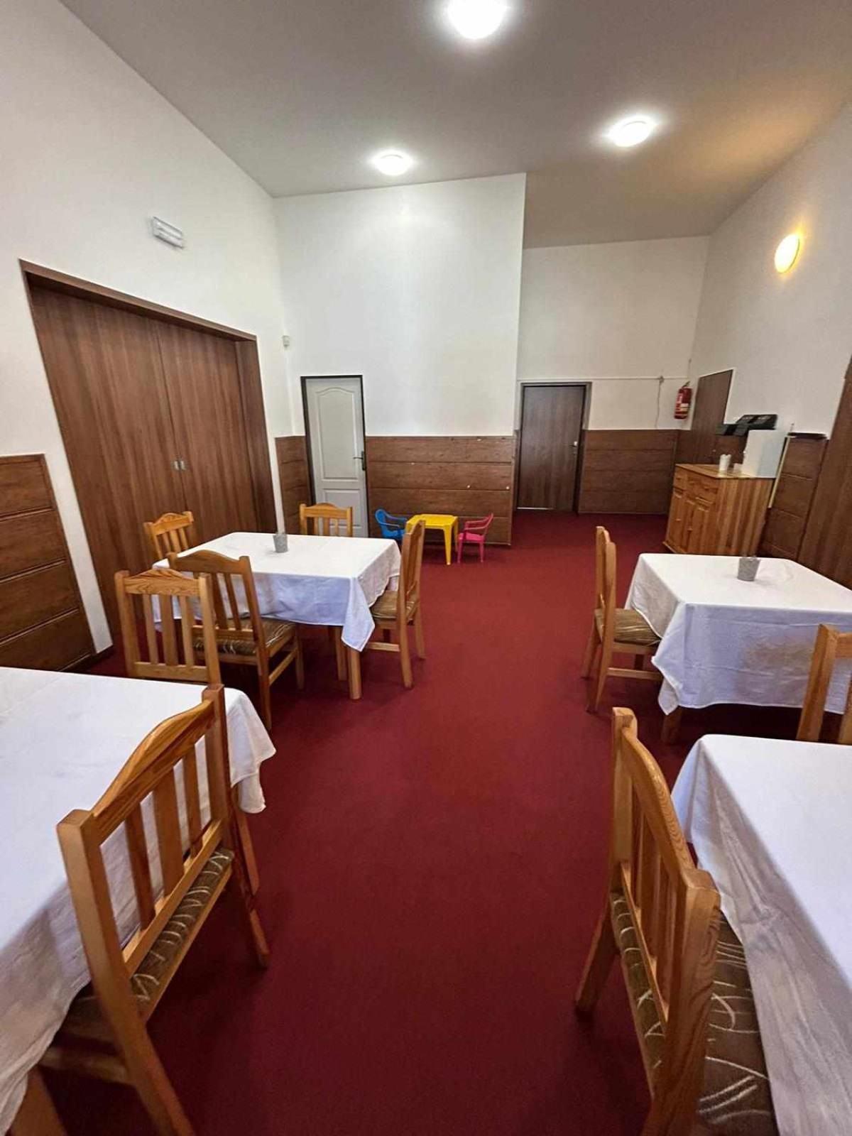 Penzion A Restaurace Na Salasi Hutisko Eksteriør bilde